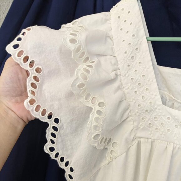 J. Crew Square Neck Embroidered Eyelet 100 % Cotton Blouse - Picture 3 of 4